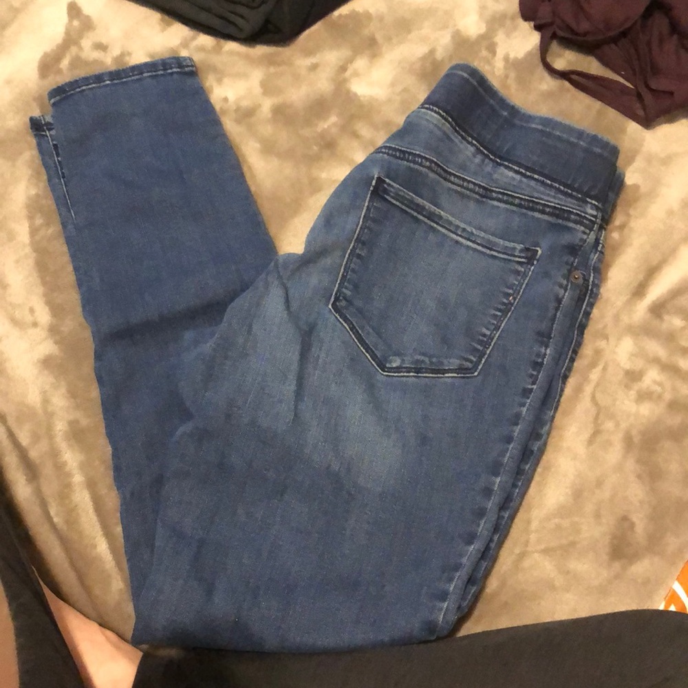 Old Navy banded jeans